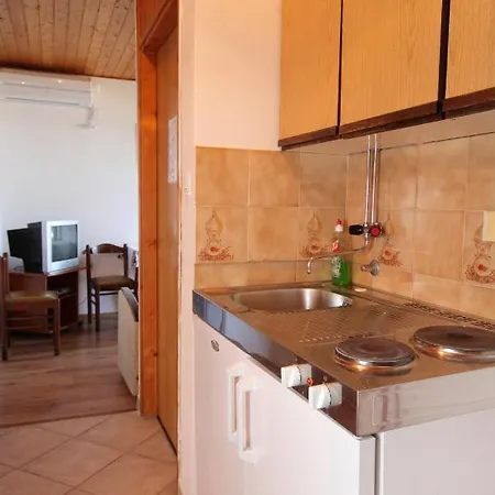 Apartment With Parking Space Punat, Krk - 5428 Punat